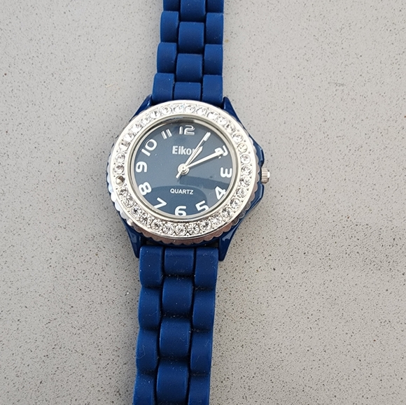 Eikon Silicone Watch - Picture 2 of 4